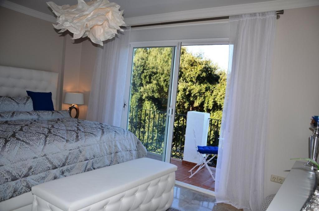 Penthouse Mit Privatem Jacuzzi In Marbella - La Mairena Διαμέρισμα Ojén Εξωτερικό φωτογραφία